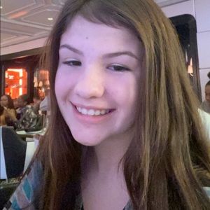 Meet your Posher, Jillian